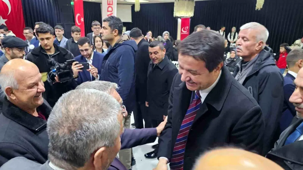 Saadet Partisi Lideri Mahmut Arıkan Kayseri'de Bayramlaşma Töreniyle Halkla Buluştu