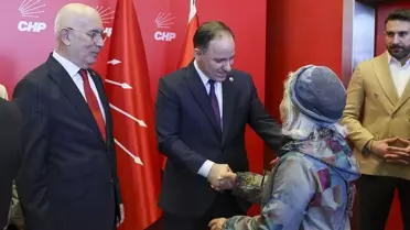 CHP Genel Merkezinde Bayram Görüşmesi