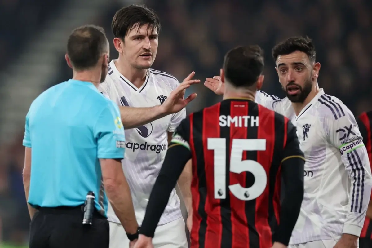 Manchester United, Bournemouth Maçında 2-2 Beraberlikle Çekildi: Maguire'in Kırmızı Kartı Maçı Şekillendirdi