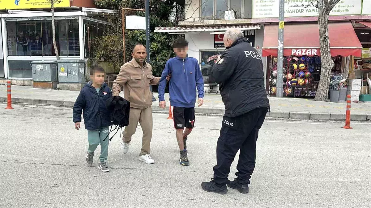 Burdur’da Gençler Arasındaki Bıçaklı Kavga Şiddetli Yaralanmalara Yol Açtı