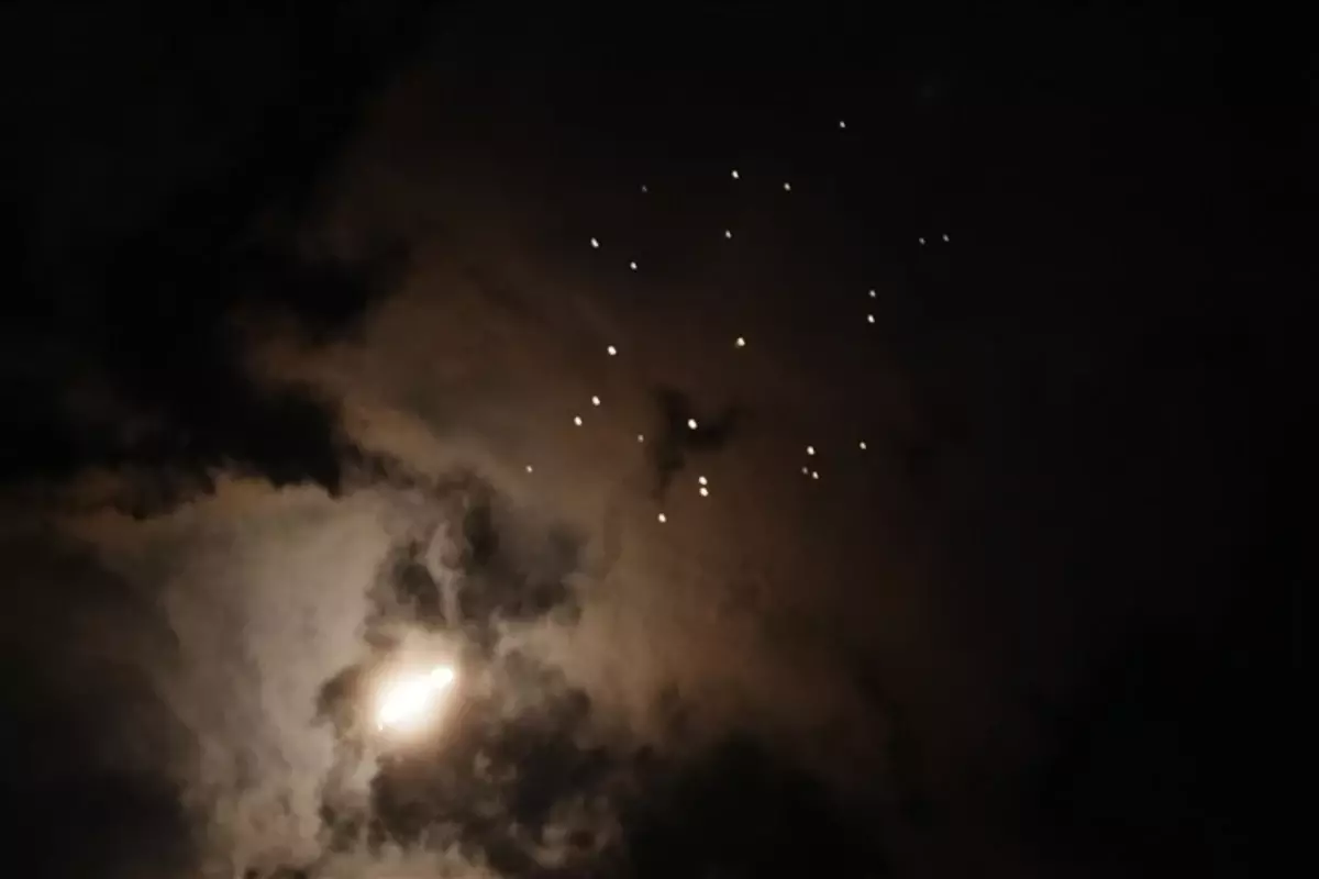 İHA'lar Bağdat ve Erbil Havalimanlarını Hedef Aldı: Çifte Saldırı Detayları