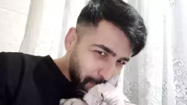 Oğuz Demiralay’ın ev içinde bulunduğu an