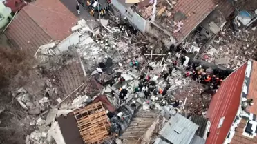 Çöküşün ardından itfaiye ekipleri