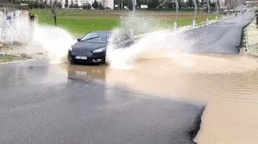 Gercüş’te sel sularının oluşturduğu gölet