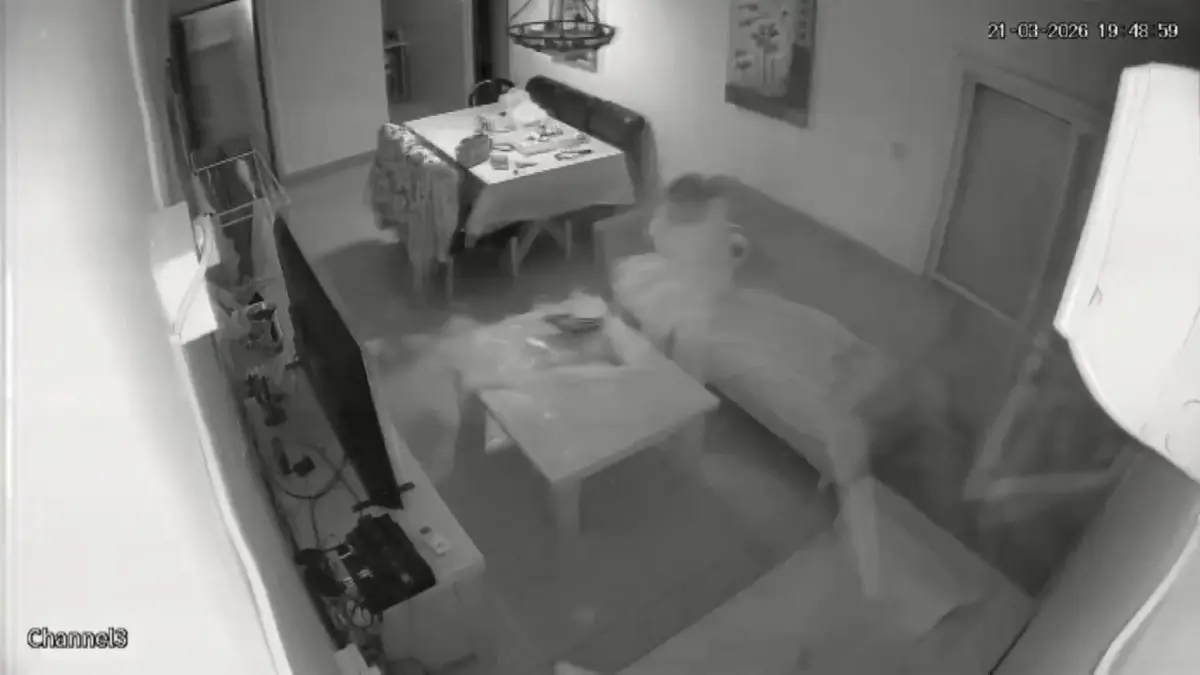 İran, Dimona Nükleer Santrali'ni Hedef Alan Füze Saldırısı Gerçekleştirdi