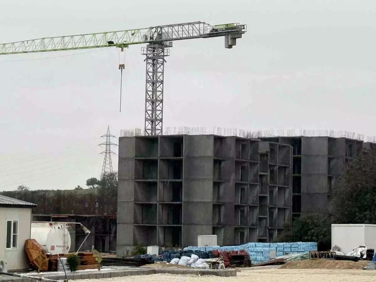 TOKİ, Tarsus’ta 400’den Fazla Konut ve Ticaret Merkezi İnşa Ediyor