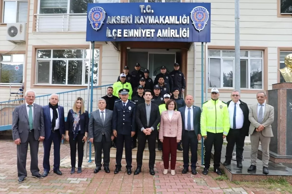 Akseki'de Ramazan Bayramı Protokol Ziyareti: Görevdeki Personel Selamlandı