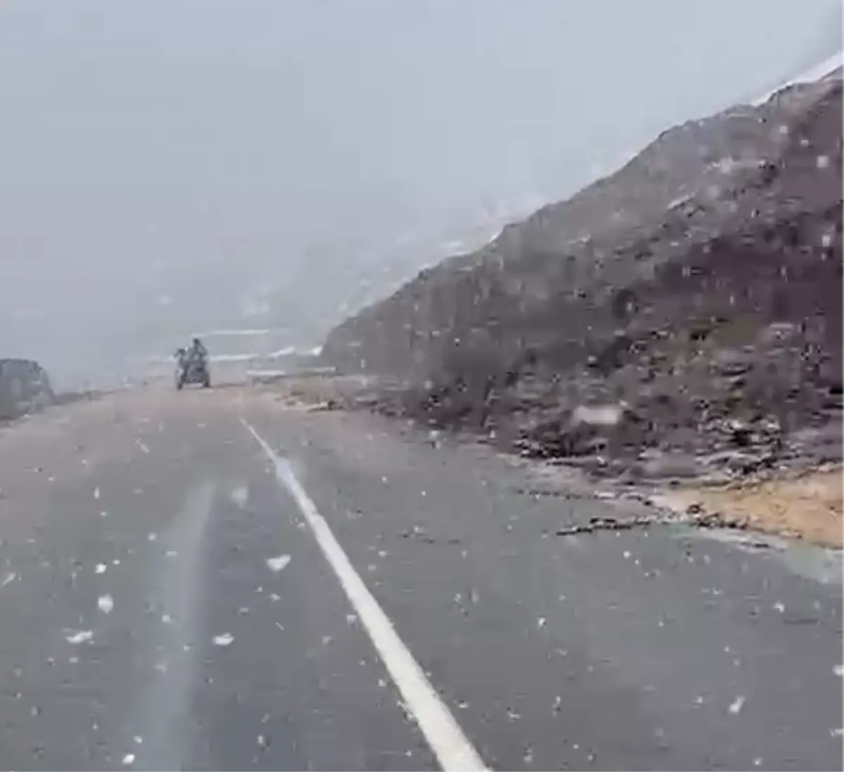 Bingöl Sancak'ta Sel Sonrası Yol Temizliği Tamamlandı