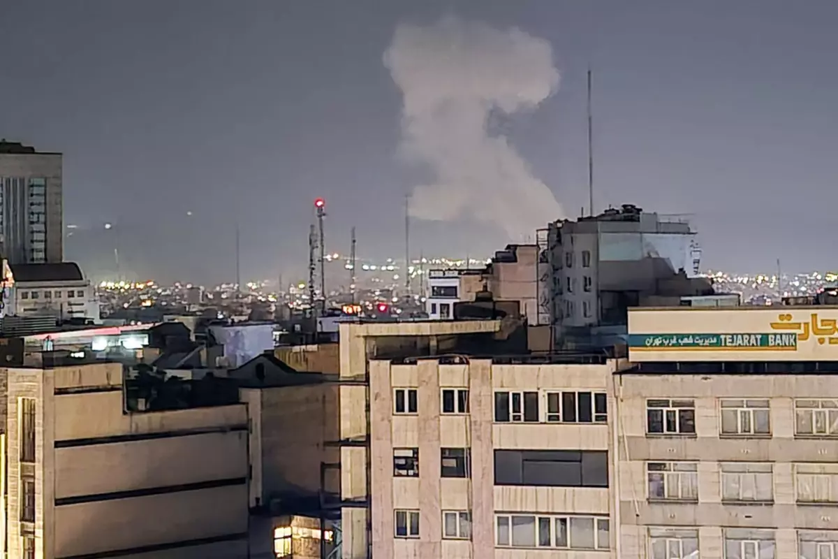 Tahran’da Şok Eden Patlamalar: Şehirde Kaos ve Güvenlik Endişeleri