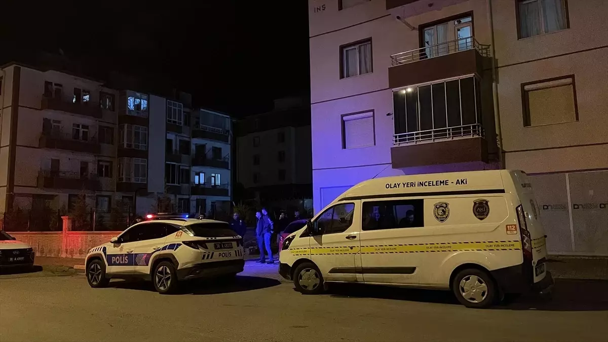 Kayseri Kocasinan'da Bıçaklı Kavga: 1 Kişi Ağır Yaralı