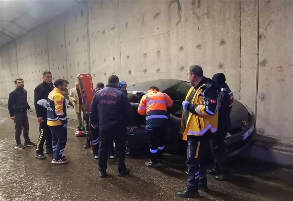 Malatya’da Erkenek Tünelinde Kaza: 3 Yaralı
