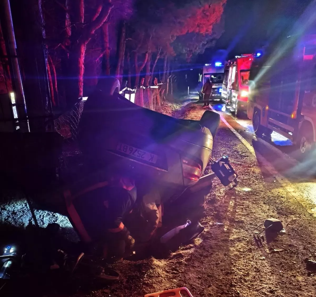 Keşan’da Kontrolden Çıkan Araç Takla Attı, 5 Kişi Yaralandı