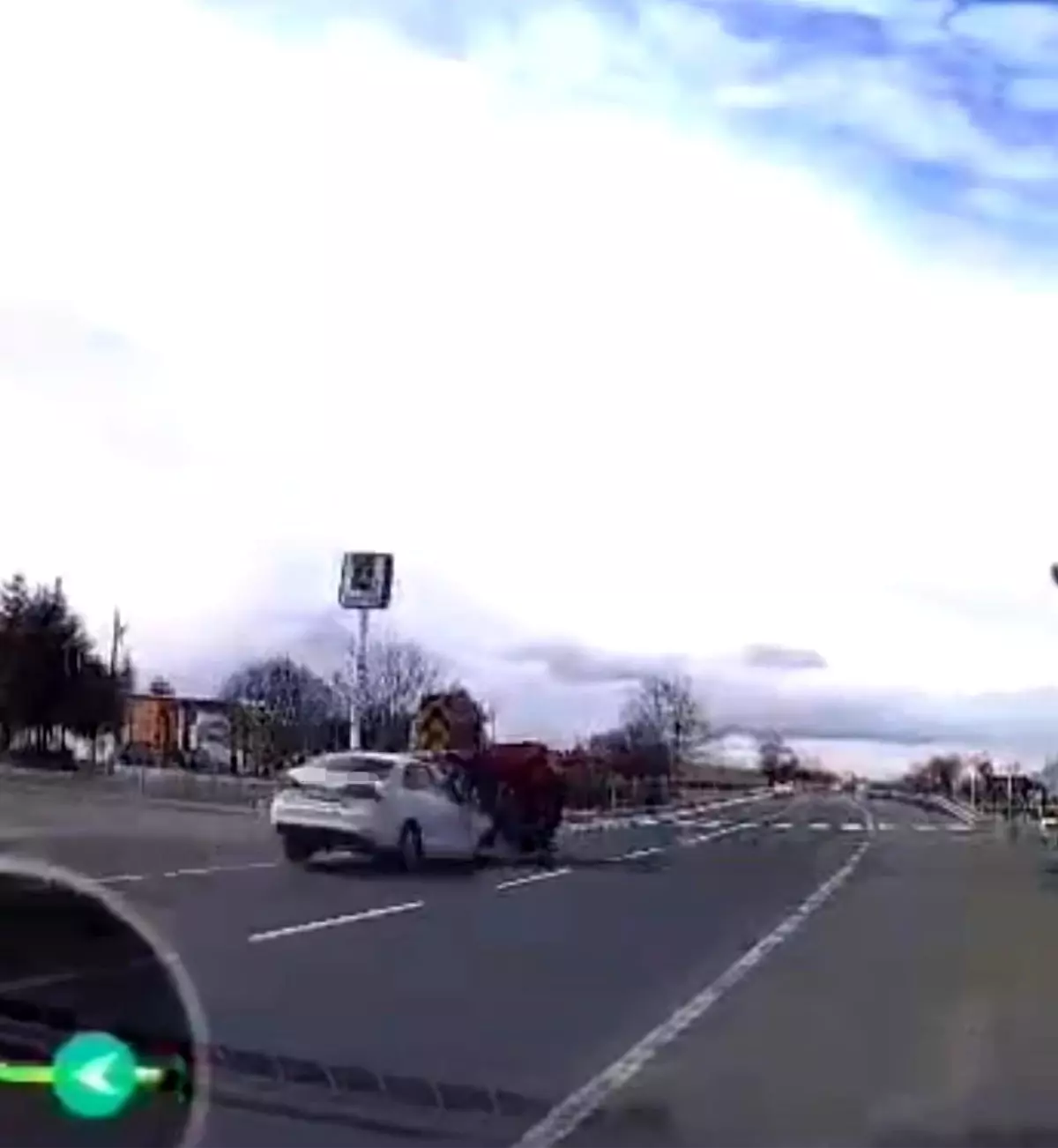 Nevşehir Hacıbektaş’ta Traktör ve Otomobil Çarpışması: 2 Yaralı