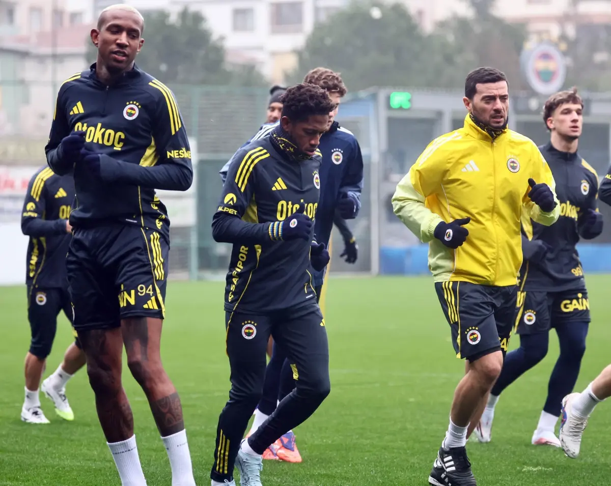 Fenerbahçe, Beşiktaş Derbisine Hazırlık Sürecini Hızlandırıyor