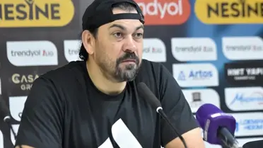 Vanspor ve Sarıyer maçından bir anlık görüntü