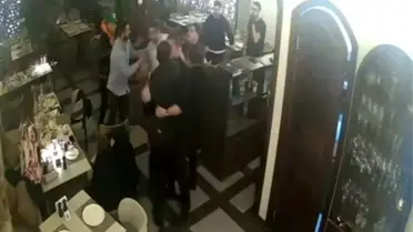 Kavga anından güvenlik kamerası kaydı