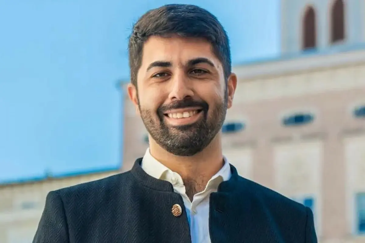 Almanya’nın Rosenheim Şehrinde SPD Adayı Abuzer Erdoğan %53,4 Oyla Belediye Başkanı Oldu