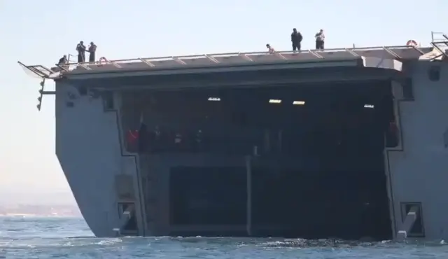 Helikopterler Hürmüz Boğazı'nda görev yapıyor