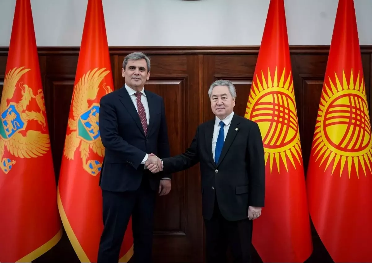 Kırgızistan ve Karadağ Dışişleri Bakanlıkları Yeni İşbirliği Programını İmzaladı