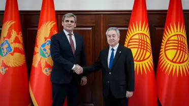 İşbirliği anlaşması imzalanırken