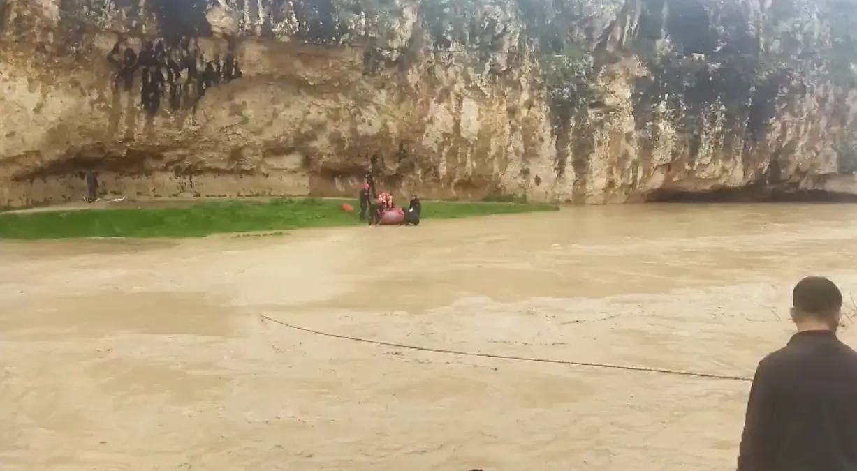 Besni’de Sel Felaketi: Mağarada Sığınan 4 Çiftçi Hayatta Kaldı