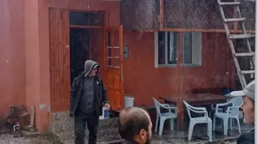 Yangın sonrası çatı görüntüsü