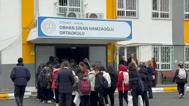 İstanbul’da dersbaşı yapan öğrenciler
