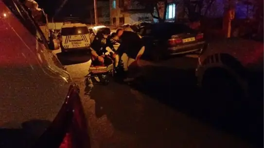 Olay yerinde bıçak ve sopa bırakılmış durumda