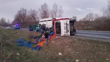 Devrilen kamyonetin fotoğrafı