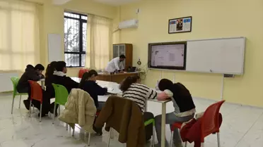 Singapur'daki matematik olimpiyatları sahası