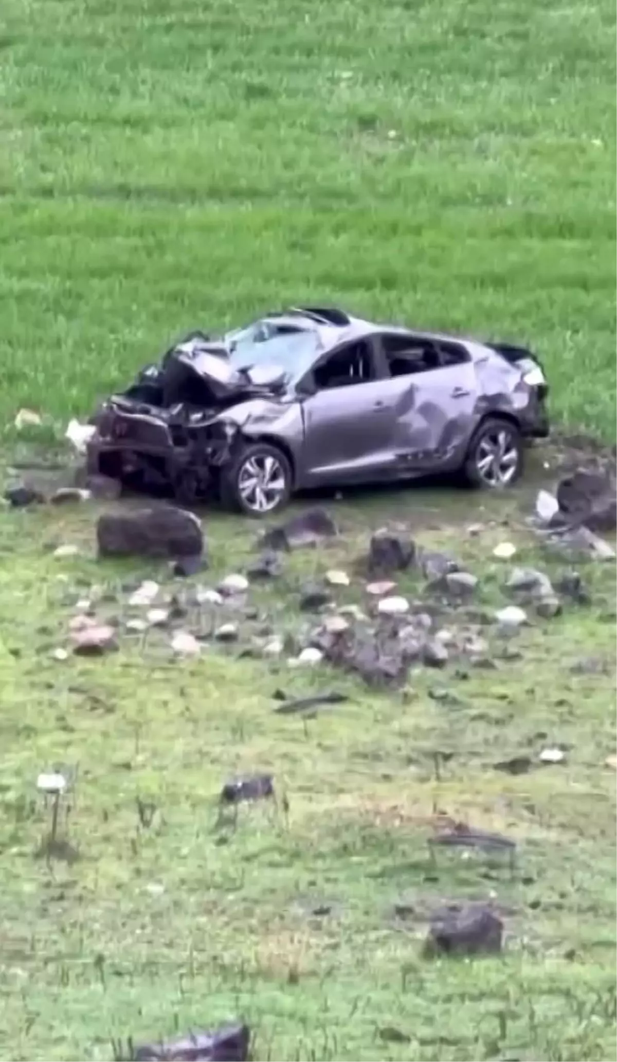 Batman’da Direksiyon Kaybı Sonucu Araç Uçuruma Düştü