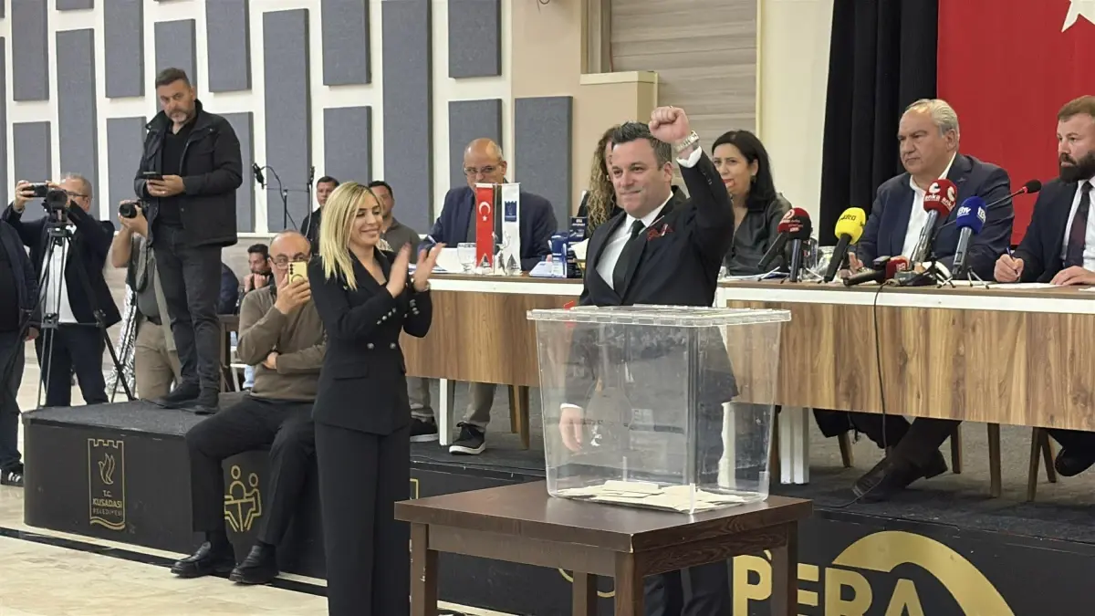 Tahsin Demirtaş Kuşadası'nda Belediye Başkan Vekili Olarak Göreve Başladı