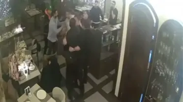 Kavga anı güvenlik kamerası kaydı