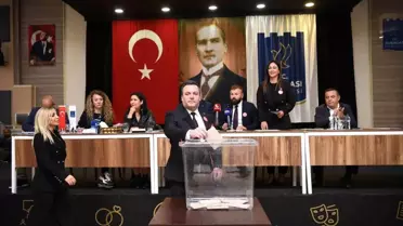 Tahsin Demirtaş'ın başkan vekili olarak seçildiği anın fotoğrafı