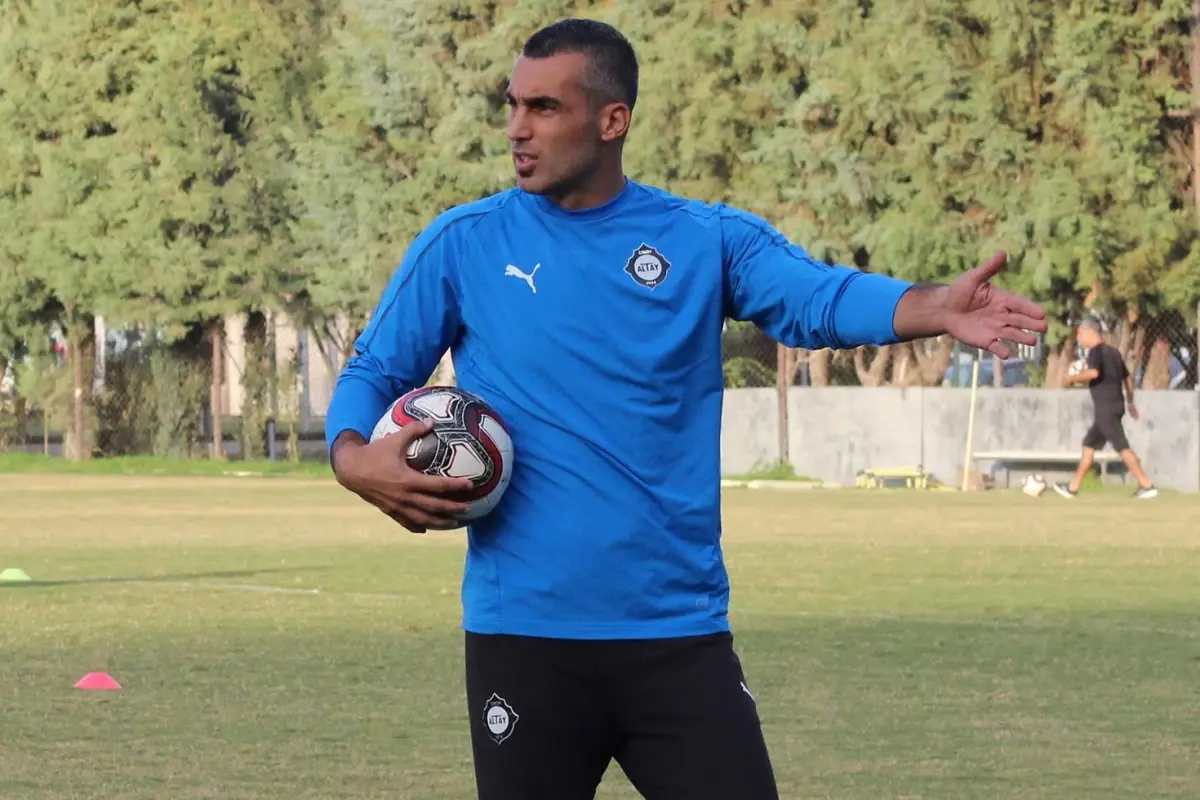 Murat Uluç, bahis cezasının ardından Altay'da yardımcı antrenör olarak görevde