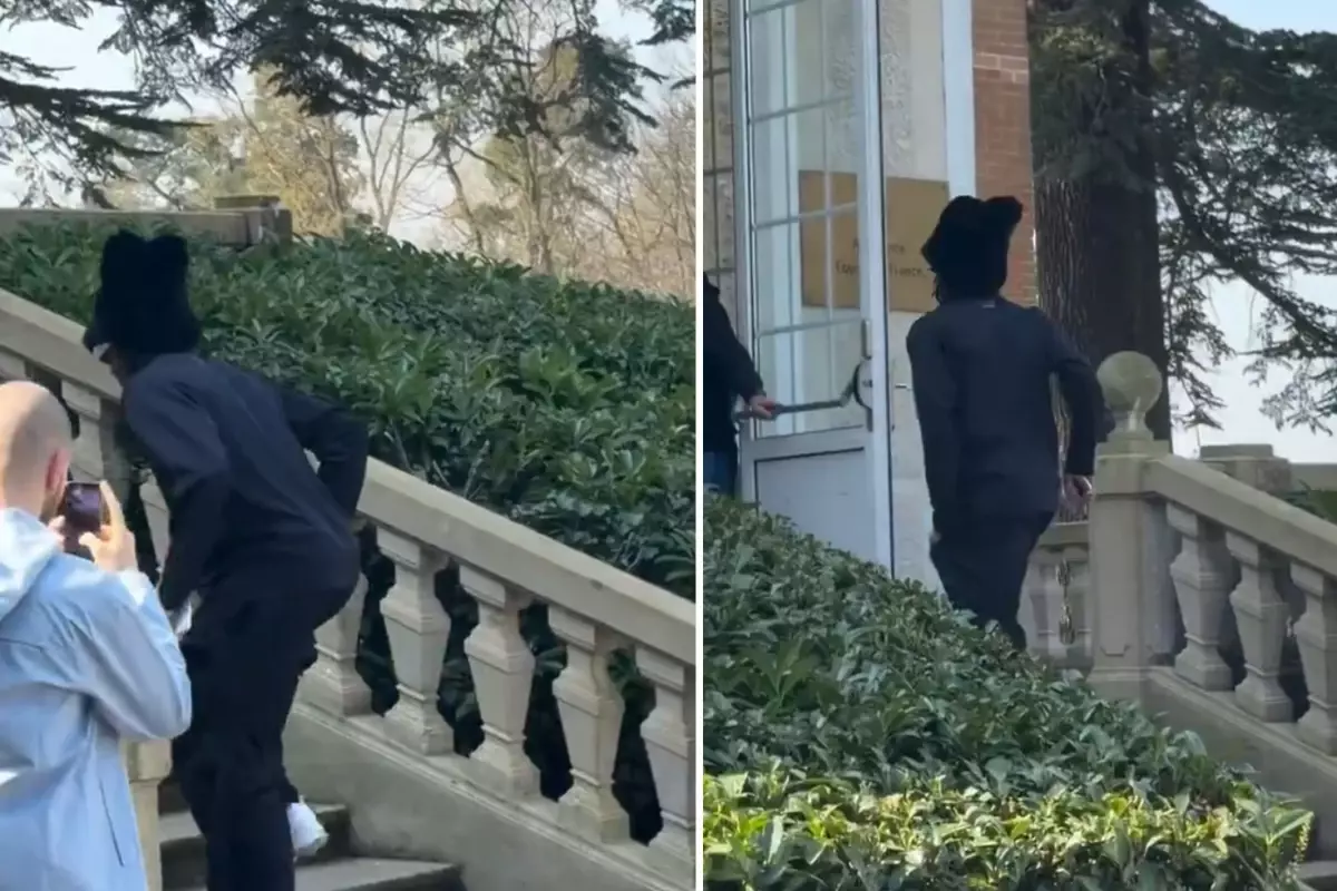 Michael Olise kamp öncesi şık kombini