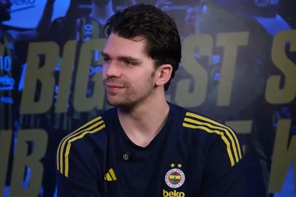 Tarık Biberovic, İdolünün Hz. Muhammed Olduğunu Açıklıyor: “Biz Allah’ın Yolundan Giden Müslümanlarız”