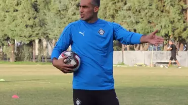 Altay ve Alanya 1221 maçından bir kare