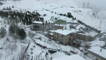 Kar temizleme araçları Hakkari’de