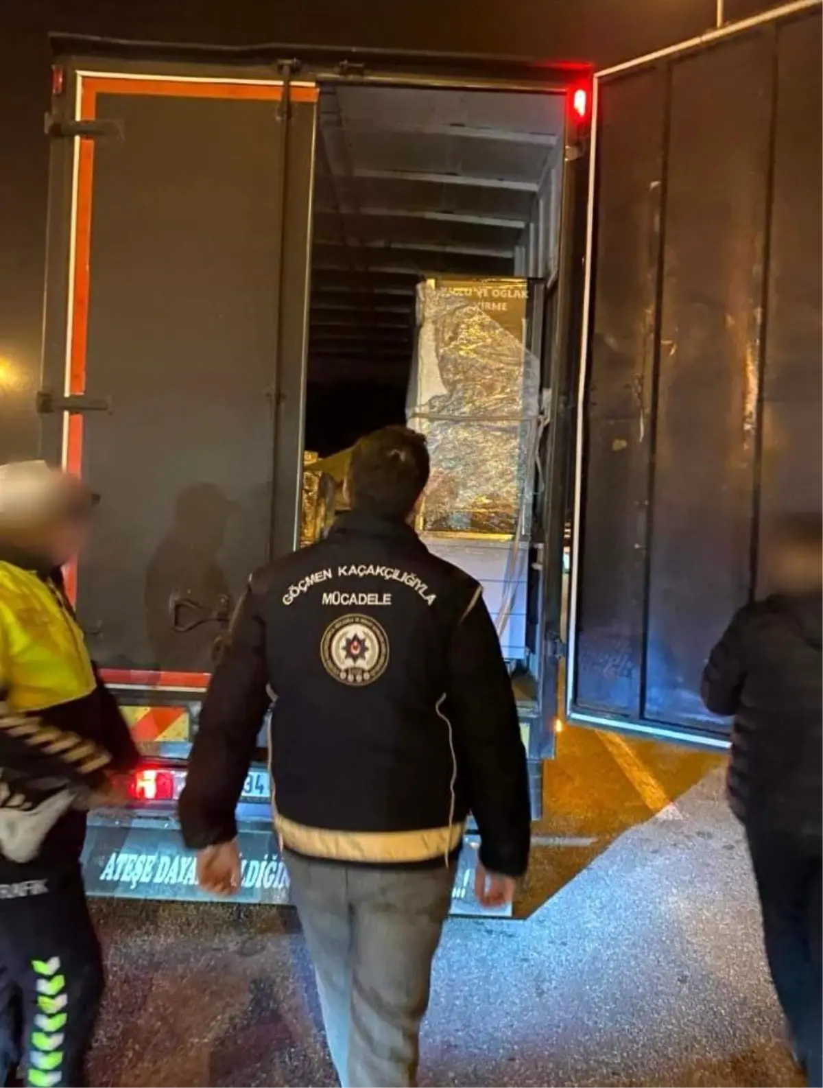 Bursa’da Huzur Operasyonu: 29 Araç Ceza Aldı, 7 Kaçak Göçmen Yakalandı