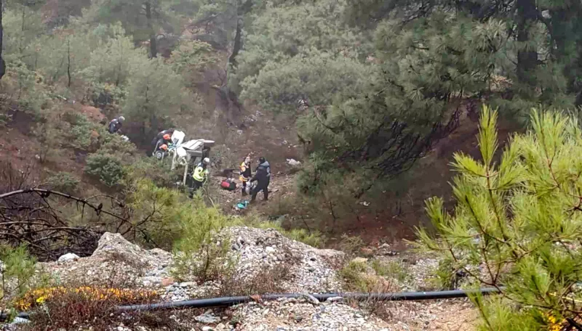 Denizli'de Trafik Kazası: 1 Ölü, 4 Yaralı