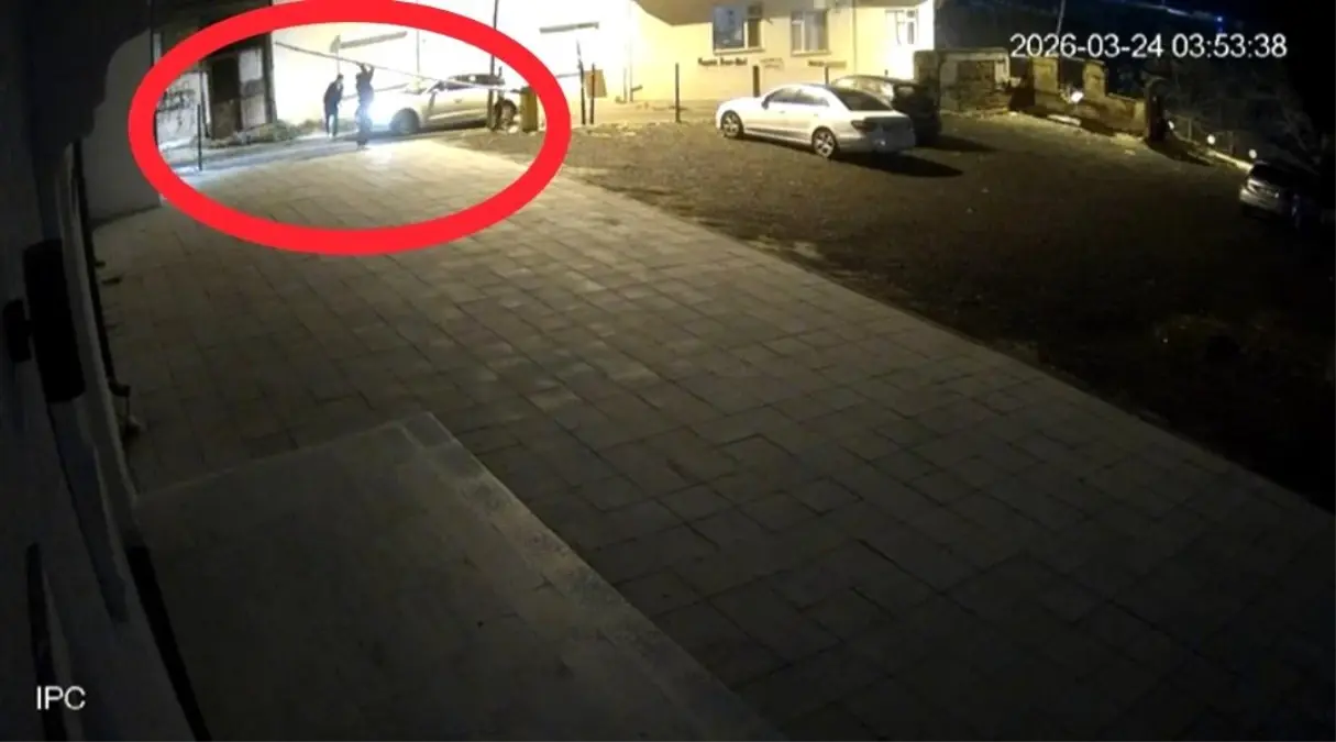 Tekirdağ’da Alkol Etkisi Altındaki Kişiler Otopark Bariyerini Kırdı