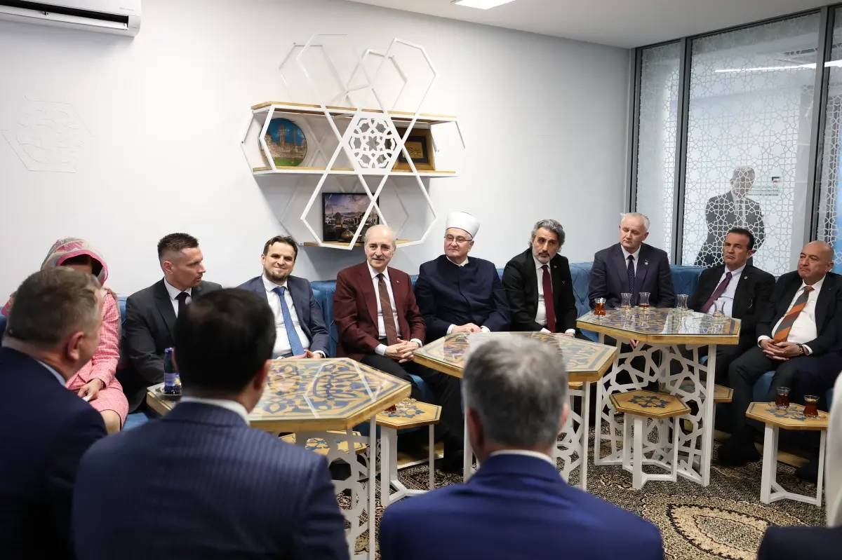 TBMM Başkanı Numan Kurtulmuş, Sisak İslam Kültür Merkezi'ni Ziyaret Etti