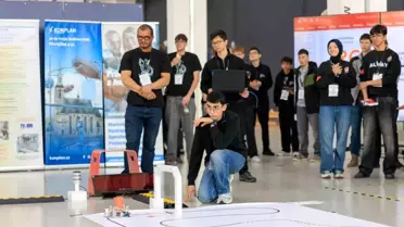 Bursa Erkek Lisesi Robot Takımı Dünya İkinciliğini Kazandı