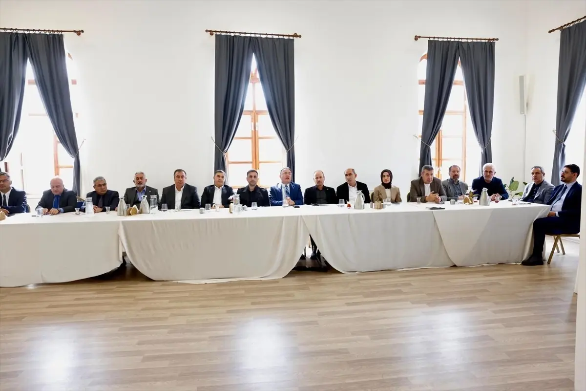 Diyarbakır’da Tarım ve Hayvancılık Sektörüne Yönelik Stratejik Değerlendirme Toplantısı Gerçekleşti