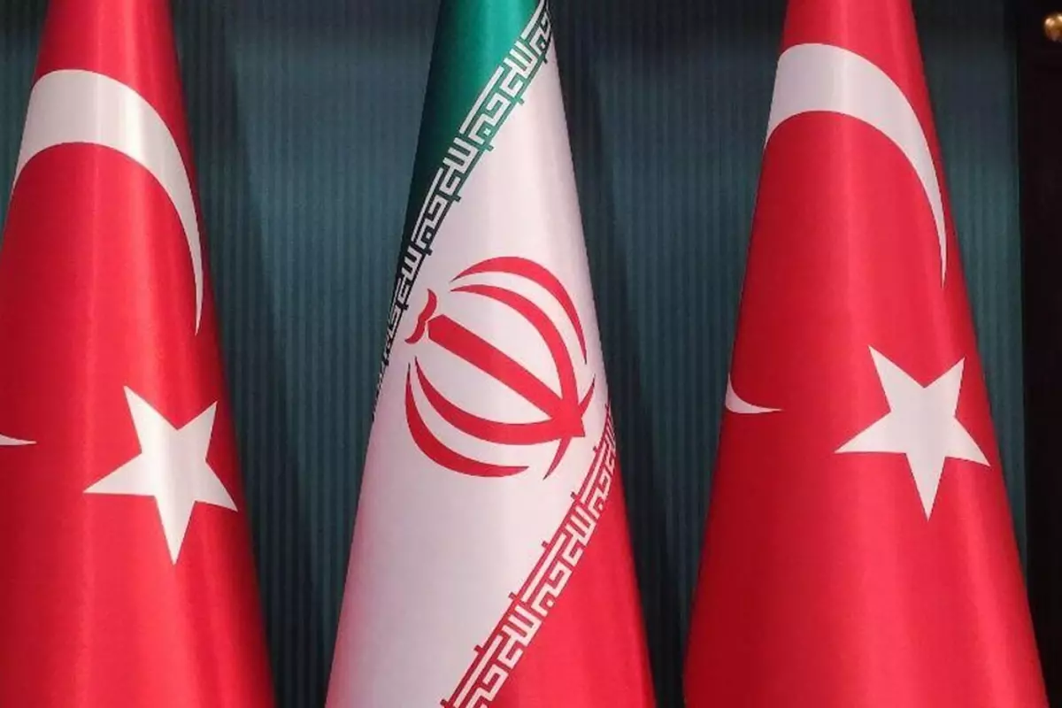 İran, Türkiye'ye Gaz Akışını Durdurdu: Bölgesel Gerilim ve Enerji Piyasalarına Etkileri