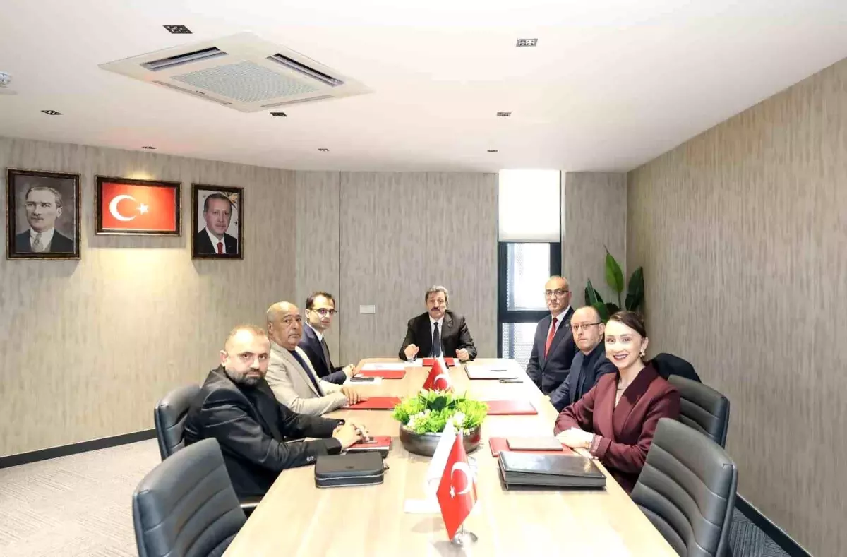 Yakakent OSB'de Somon Hasat Şenliği ve Altyapı Projeleri Görüştürüldü