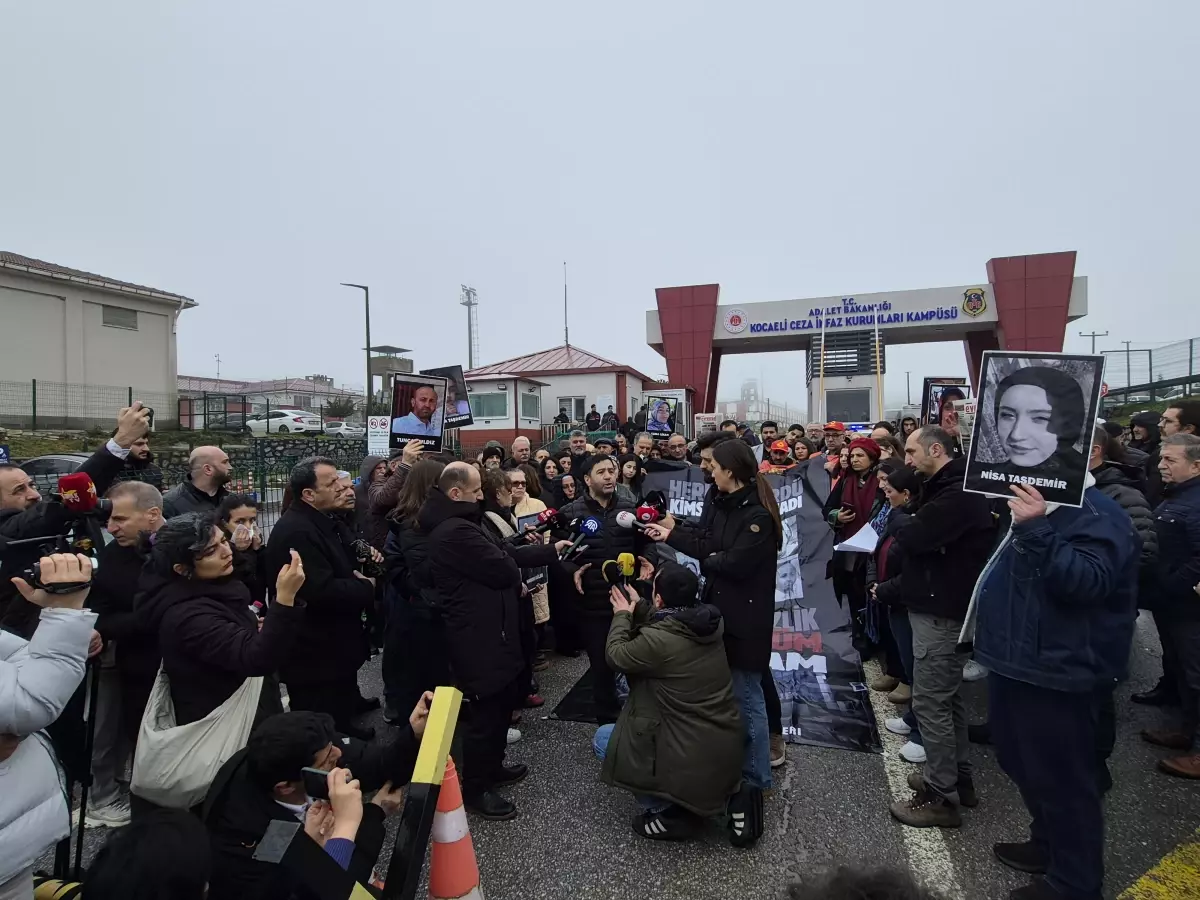 Yangın Mahkemesi: Avukatlar Sorumluları Yargılamak İçin Mücadeleye Hazır