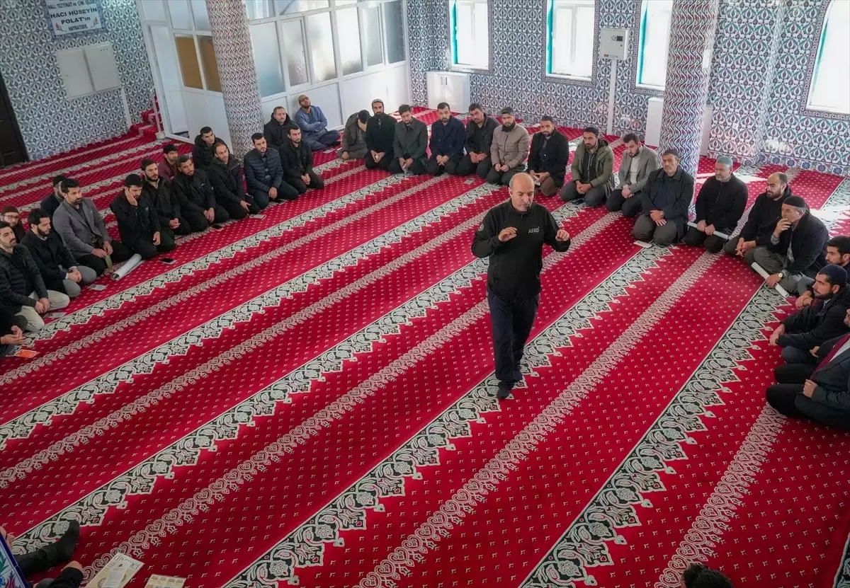 Diyarbakır’da AFAD’dan İmamlara Afet Bilinçlendirme Eğitimi