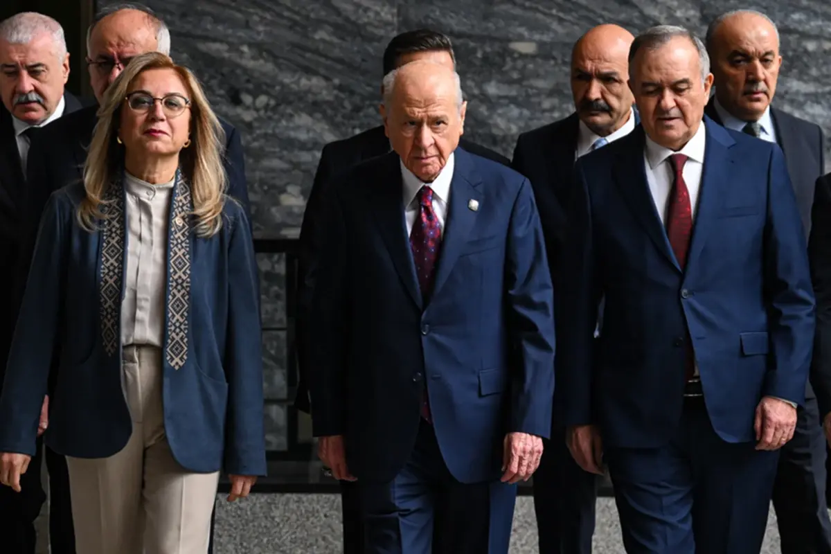 MHP Lideri Bahçeli, Bakan Gürlek'in Mal Varlığı Sorusu Karşısında Sessiz Kaldı